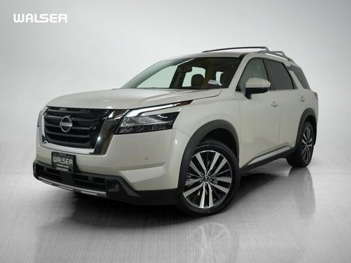 2022 Nissan Pathfinder Platinum