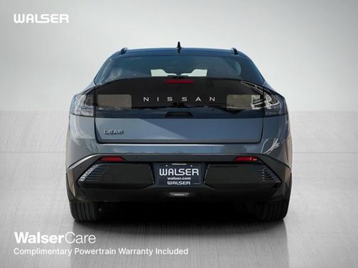 Boulder Gray Pearl/Black 2026 Nissan Leaf PLATINUM+