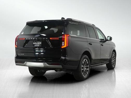 Agate Black Metallic 2025 Ford Expedition Platinum