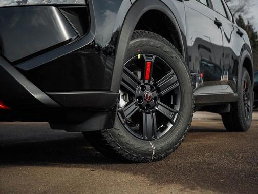Super Black 2026 Nissan Rogue Rock Creek