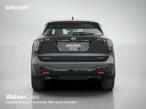 2025 Nissan Kicks SV