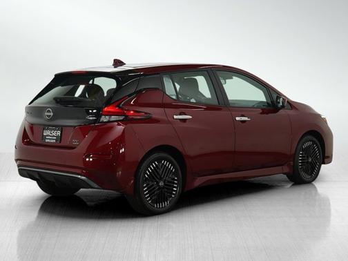 2024 Nissan Leaf SV PLUS