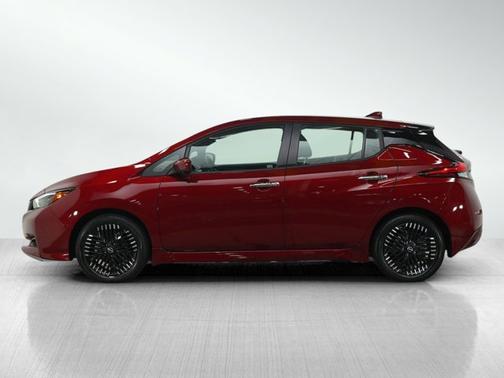 2024 Nissan Leaf SV PLUS