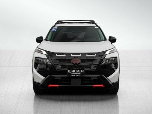Everest White Pearl Tricoat 2026 Nissan Rogue Rock Creek