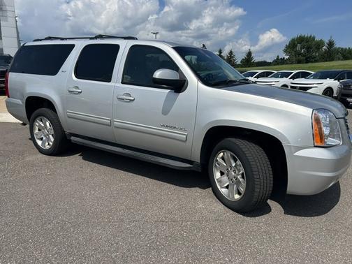 2011 GMC Yukon XL SLT