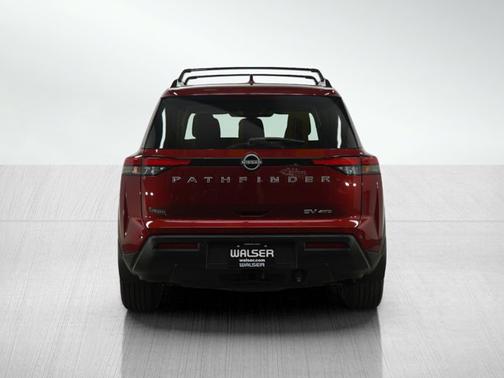 2023 Nissan Pathfinder SV