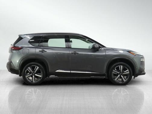 Gun Metallic 2023 Nissan Rogue SL