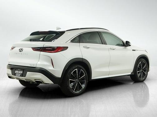 2024 INFINITI QX55 LUXE
