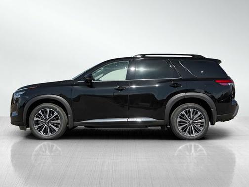Super Black 2026 Nissan Pathfinder Platinum