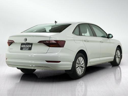 Pure White 2019 Volkswagen Jetta 1.4T S