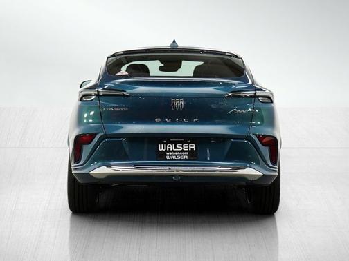 Ocean Blue Metallic 2024 Buick Envista Avenir