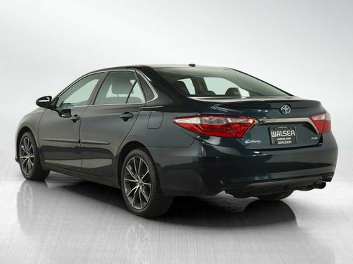 2016 Toyota Camry XSE