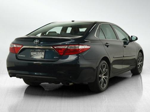 2016 Toyota Camry XSE
