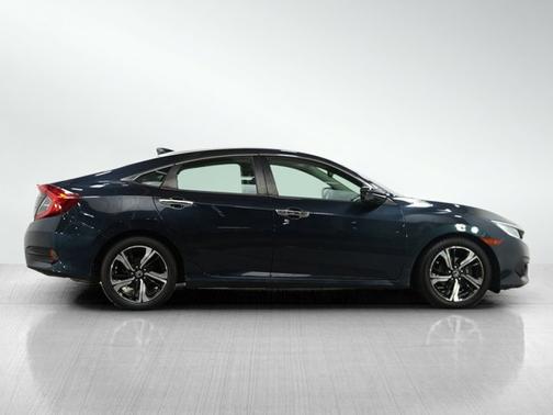 2016 Honda Civic Touring