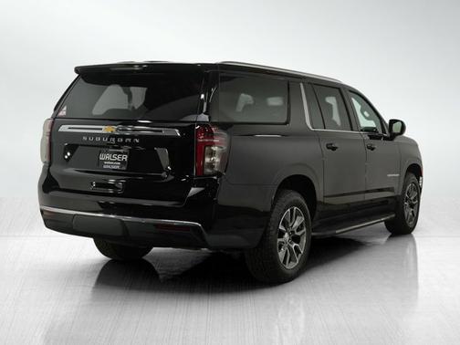 2024 Chevrolet Suburban LS