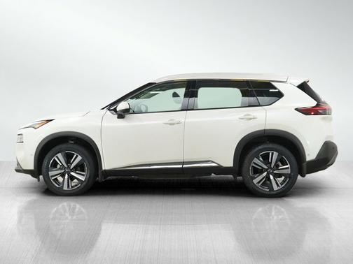 Pearl White Tricoat 2023 Nissan Rogue SL