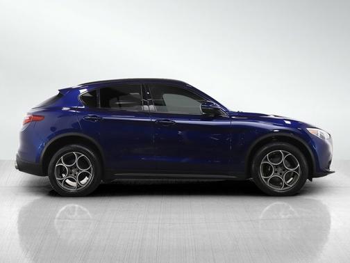Montecarlo Blue Metallic 2018 Alfa Romeo Stelvio Sport