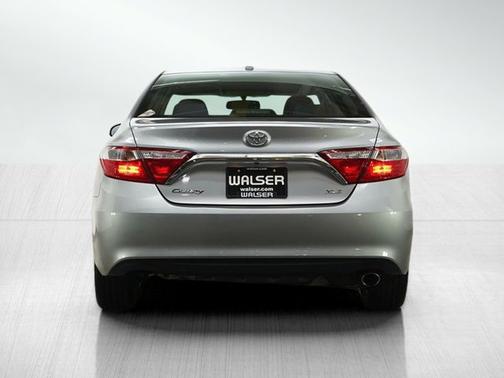 2016 Toyota Camry XLE