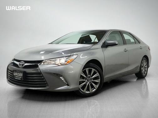 2016 Toyota Camry XLE