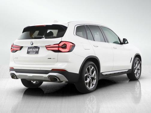 White 2024 BMW X3 xDrive30i