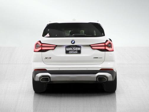 White 2024 BMW X3 xDrive30i