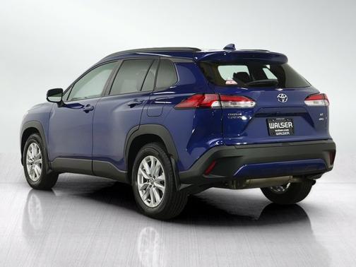 Blue Crush Metallic 2024 Toyota Corolla Cross LE