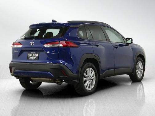 Blue Crush Metallic 2024 Toyota Corolla Cross LE