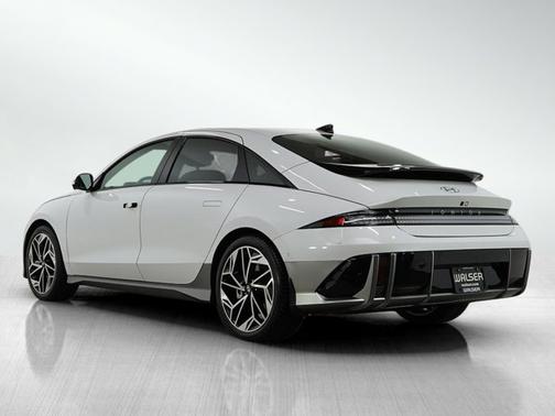 2024 Hyundai IONIQ 6 Limited