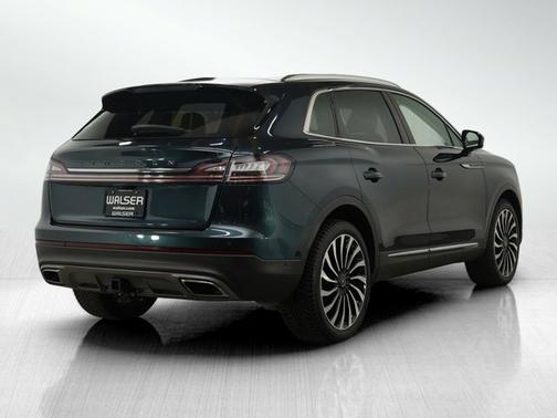 2022 Lincoln Nautilus Black Label