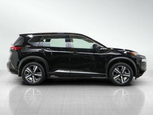 Super Black 2023 Nissan Rogue Platinum