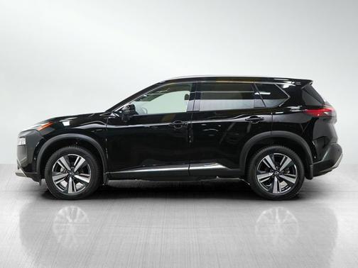 Super Black 2023 Nissan Rogue Platinum