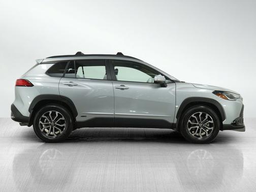 2024 Toyota Corolla Cross Hybrid SE