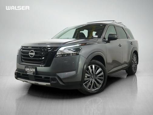 Gun Metallic 2023 Nissan Pathfinder SL