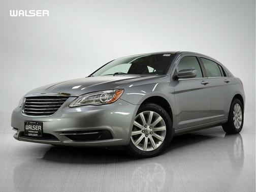 2013 Chrysler 200 Touring