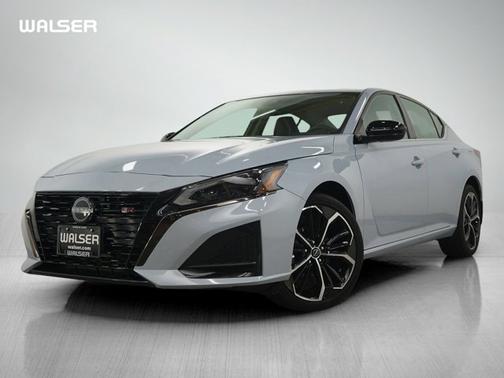 Gray Sky Pearl 2023 Nissan Altima 2.5 SR