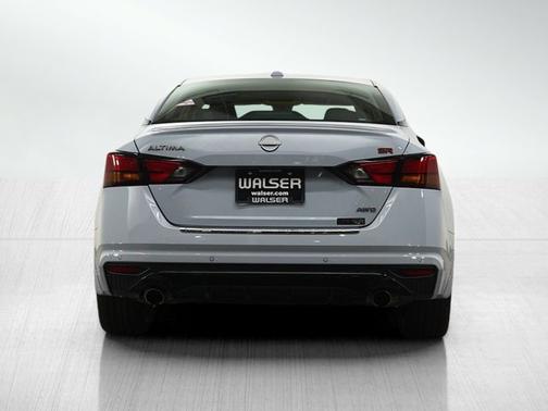 Gray Sky Pearl 2023 Nissan Altima 2.5 SR