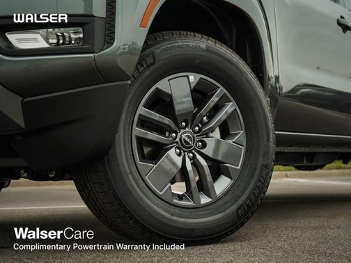 2025 Nissan Frontier SV