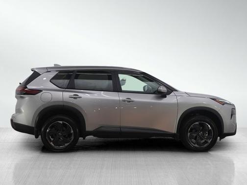 Brilliant Silver Metallic 2025 Nissan Rogue SV