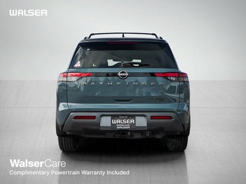 Baltic Teal/Super Black 2026 Nissan Pathfinder Platinum