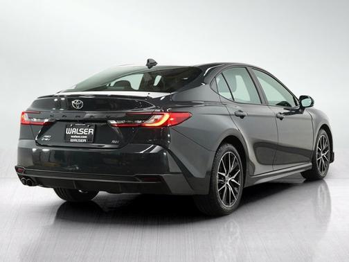 Underground 2025 Toyota Camry SE