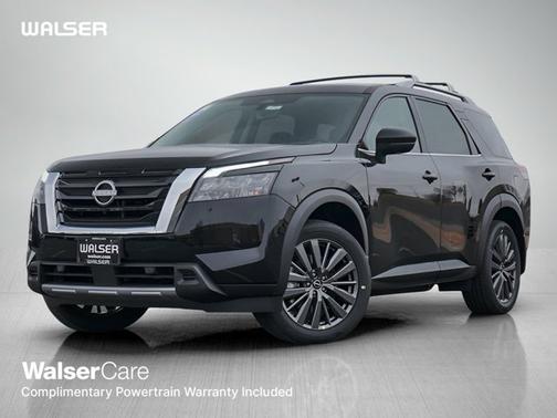 2025 Nissan Pathfinder SL