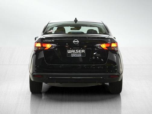 Super Black Metallic 2025 Nissan Versa SV
