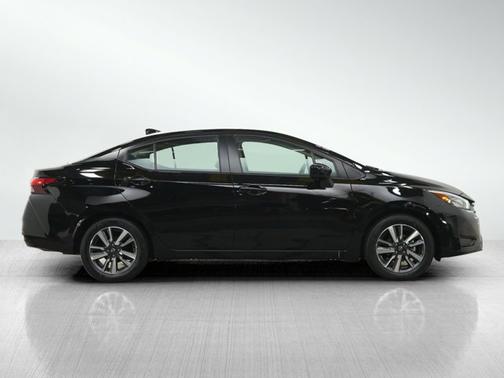 Super Black Metallic 2025 Nissan Versa SV