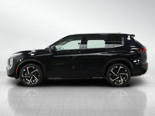 2024 Mitsubishi Outlander SEL