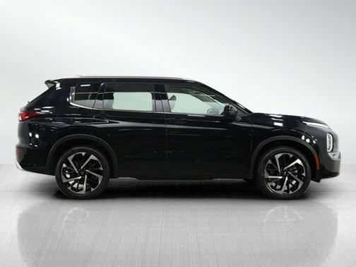 2024 Mitsubishi Outlander SEL