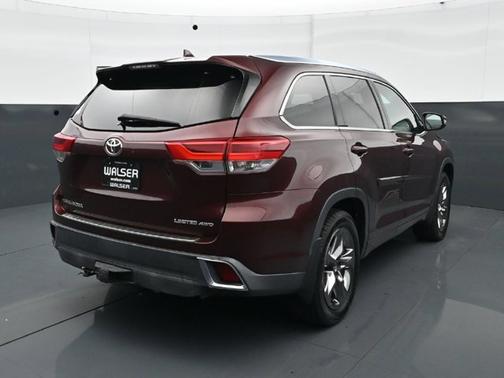 Ooh La La Rouge Mica 2018 Toyota Highlander Limited
