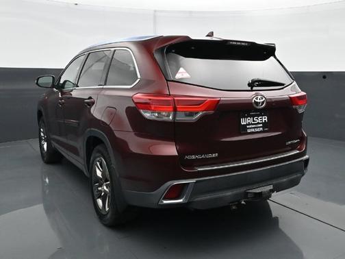 Ooh La La Rouge Mica 2018 Toyota Highlander Limited