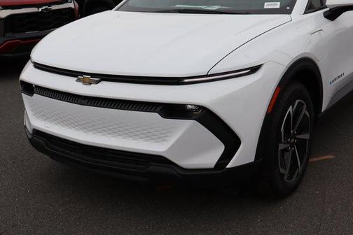 2026 Chevrolet Equinox EV LT 1