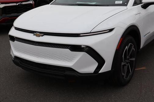 2026 Chevrolet Equinox EV LT 1
