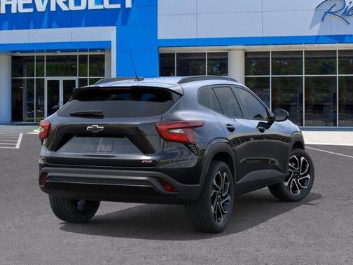 Mosaic Black Metallic 2026 Chevrolet Trax 2RS
